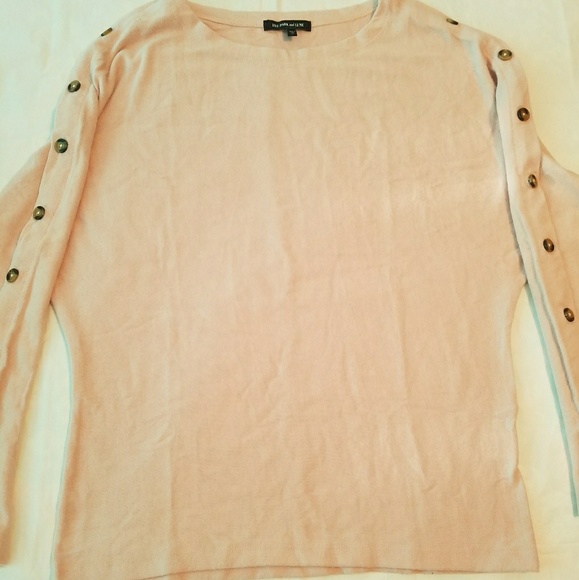 Super soft pale salmon colored sweater - Picture 1 of 2